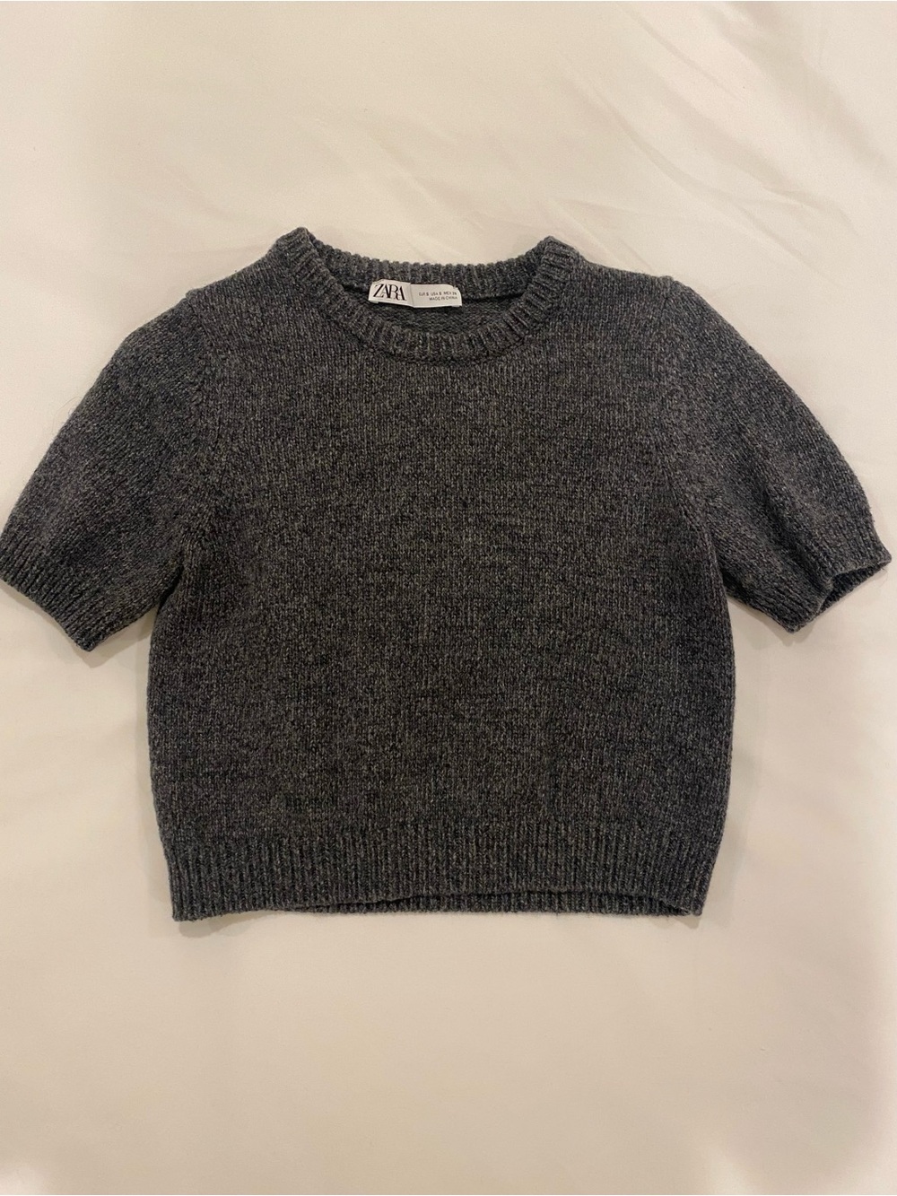 ZARA Short Sleeve Crewneck Sweater Crop Top in Charcoal Gray